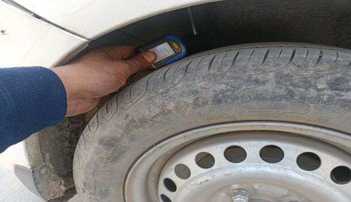 2013 Honda Amaze 1.2L I-VTEC EX, Petrol, Manual, 63,735 km, tyre