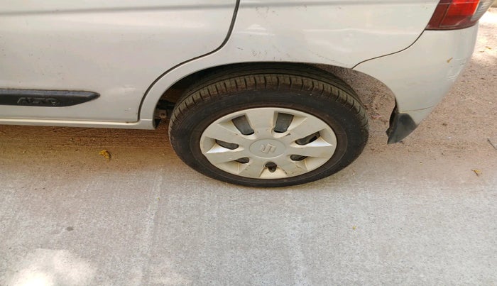 2014 Maruti Alto K10 VXI, Petrol, Manual, 38,221 km, tyre