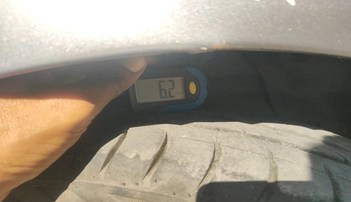 2015 Hyundai Grand i10 SPORTZ 1.2 KAPPA VTVT, Petrol, Manual, 58,191 km, tyre