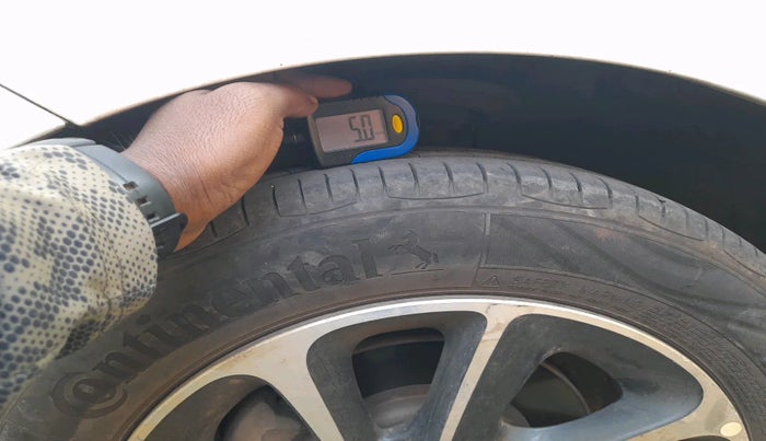 2018 Hyundai Grand i10 ASTA 1.2 KAPPA VTVT, Petrol, Manual, 1,11,868 km, tyre