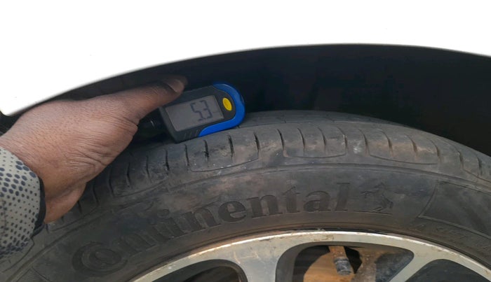 2018 Hyundai Grand i10 ASTA 1.2 KAPPA VTVT, Petrol, Manual, 1,11,868 km, tyre