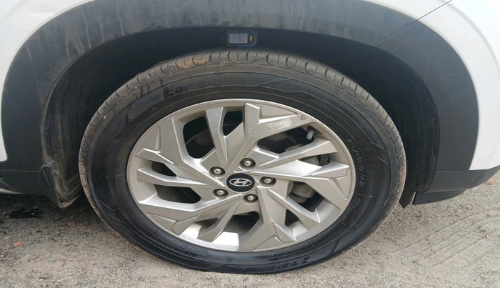 2021 Hyundai Creta SX EXECUTIVE 1.5 DIESEL, Diesel, Manual, 1,64,058 km, tyre