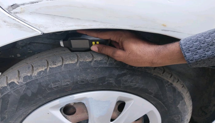 2013 Hyundai i10 MAGNA 1.2, Petrol, Manual, 98,659 km, tyre