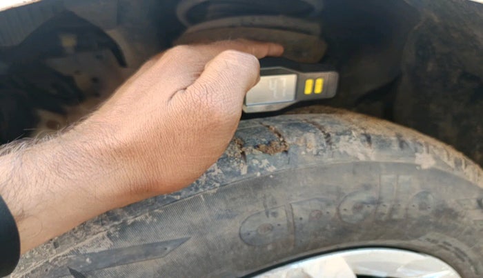 2012 Fiat Grand Punto ACTIVE 1.3, Diesel, Manual, 9,99,999 km, tyre