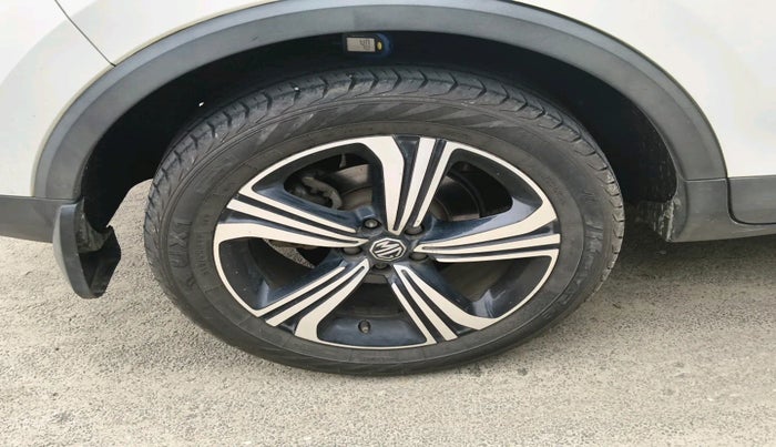 2022 MG ASTOR SHARP 1.5 CVT, Petrol, Automatic, 61,867 km, tyre