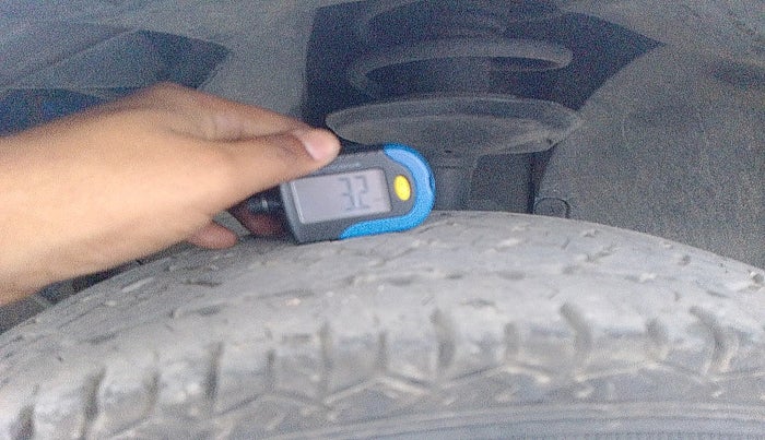 2015 Renault Duster 85 PS RXL DIESEL, Diesel, Manual, 76,490 km, tyre