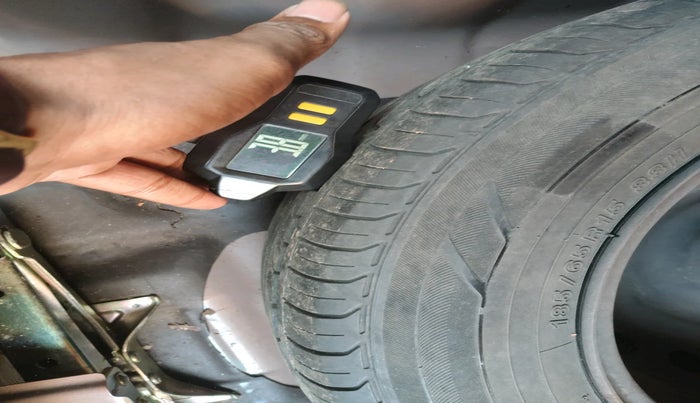 2016 Hyundai Verna FLUIDIC 4S 1.6 VTVT S, Petrol, Manual, 60,466 km, tyre