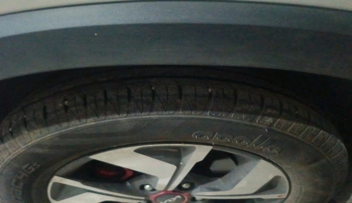 2023 KIA SONET GTX PLUS 1.0 TURBO PETROL DCT, Petrol, Automatic, 19,348 km, tyre