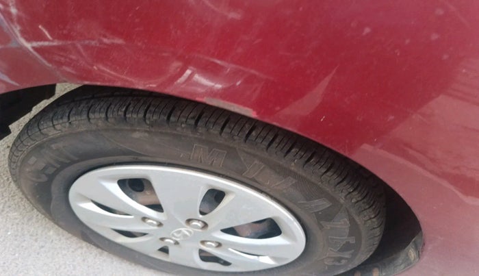 2011 Hyundai i10 SPORTZ 1.2, Petrol, Manual, 1,02,526 km, tyre