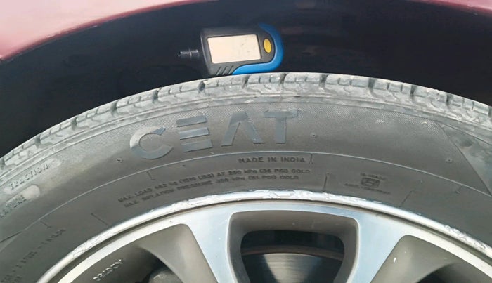 2013 Hyundai Grand i10 MAGNA 1.1 CRDI, Diesel, Manual, 87,356 km, tyre