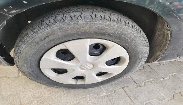 2011 Maruti Ritz LDI, Diesel, Manual, 2,21,018 km, tyre