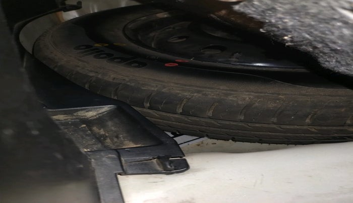 2021 Maruti Swift VXI, Petrol, Manual, 98,032 km, tyre