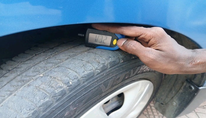 2014 Maruti Celerio VXI, Petrol, Manual, 89,679 km, tyre