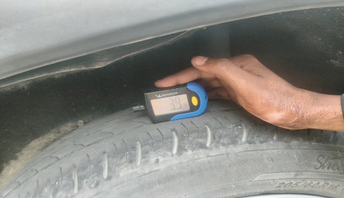 2017 Maruti Vitara Brezza VDI (O), Diesel, Manual, 73,168 km, tyre