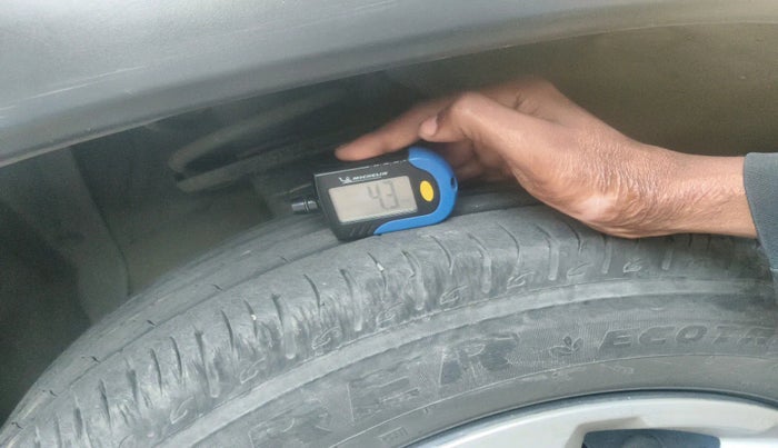 2017 Maruti Vitara Brezza VDI (O), Diesel, Manual, 73,168 km, tyre