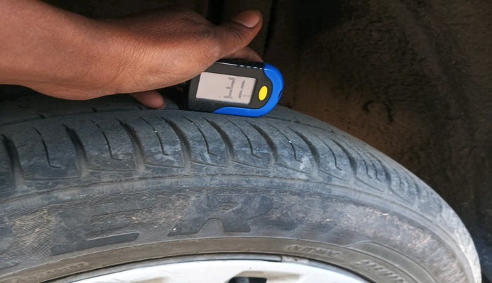 2018 Maruti Vitara Brezza VDI AMT, Diesel, Automatic, 42,131 km, tyre