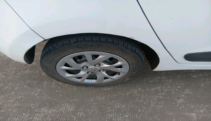 2017 Hyundai Grand i10 SPORTZ U2 1.2 CRDI, Diesel, Manual, 78,928 km, tyre