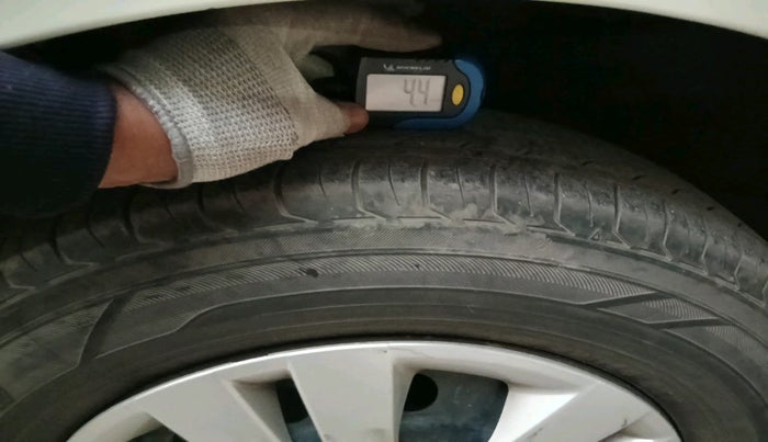 2012 Maruti Swift Dzire VXI, Petrol, Manual, 88,591 km, tyre