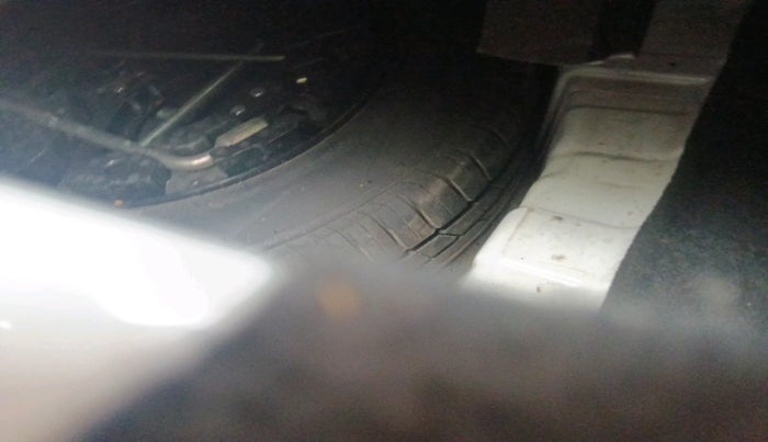 2021 Tata PUNCH PURE MT, Petrol, Manual, 70,296 km, tyre