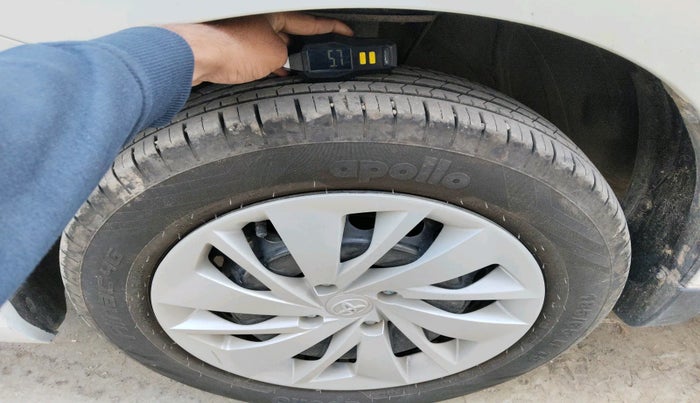 2023 Toyota Glanza E, Petrol, Manual, 3,577 km, tyre