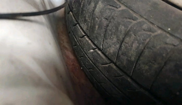 2012 Renault Pulse RXZ DIESEL, Diesel, Manual, 1,04,574 km, tyre