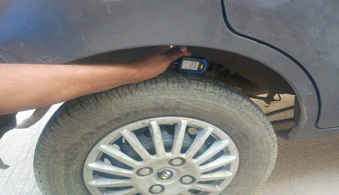 2014 Maruti Alto 800 LXI, Petrol, Manual, 37,093 km, tyre