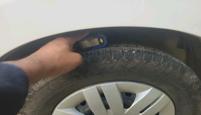 2018 Maruti Alto 800 LXI, Petrol, Manual, 53,034 km, tyre