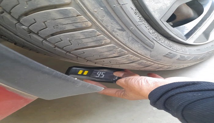 2018 Tata Tigor Buzz PETROL, Petrol, Manual, 1,77,988 km, tyre