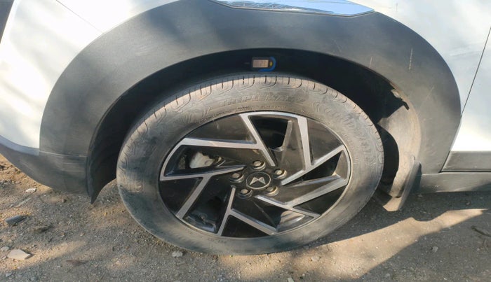 2024 Mahindra XUV 3XO AX7L 1.5 Turbo Diesel, Diesel, Manual, 30,270 km, tyre