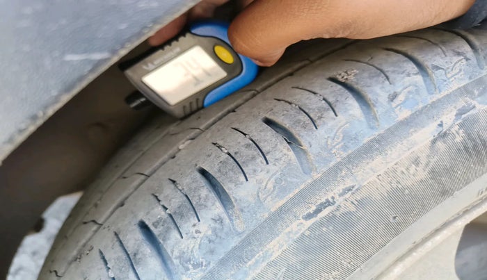 2017 Hyundai Creta SX PLUS AT 1.6 DIESEL, Diesel, Automatic, 1,15,376 km, tyre