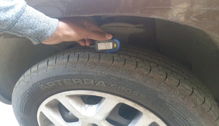 2017 Renault Duster RXL PETROL, Petrol, Manual, 47,048 km, tyre