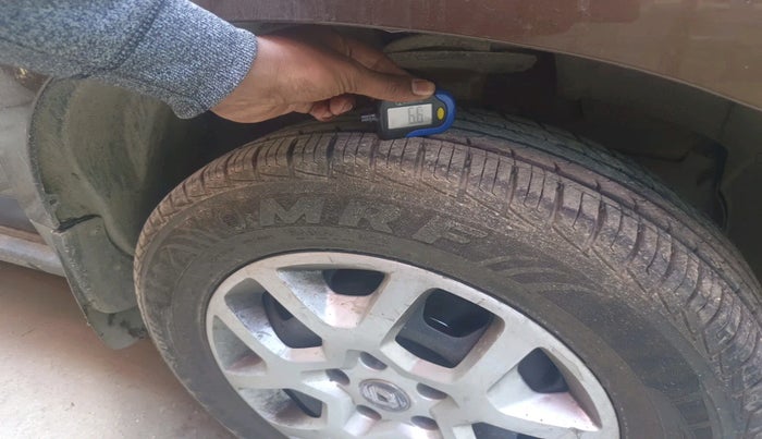 2017 Renault Duster RXL PETROL, Petrol, Manual, 47,048 km, tyre