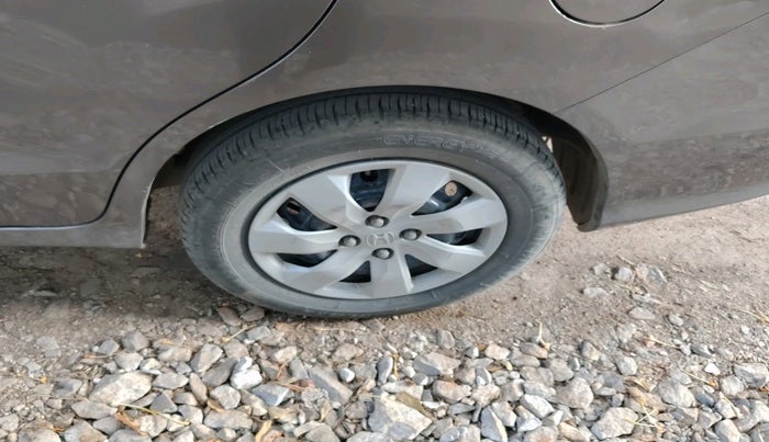 2015 Honda Mobilio 1.5L I-VTEC S, Petrol, Manual, 73,792 km, tyre