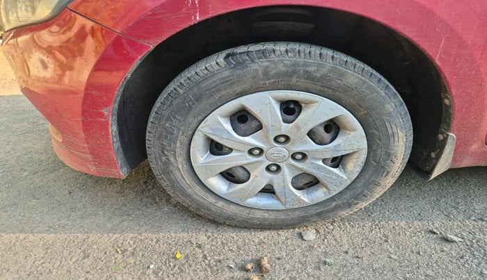 2015 Hyundai Elite i20 MAGNA 1.2, Petrol, Manual, 87,805 km, tyre