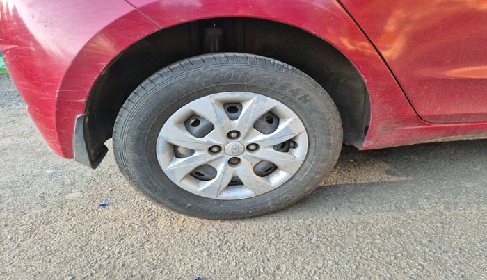 2015 Hyundai Elite i20 MAGNA 1.2, Petrol, Manual, 87,805 km, tyre