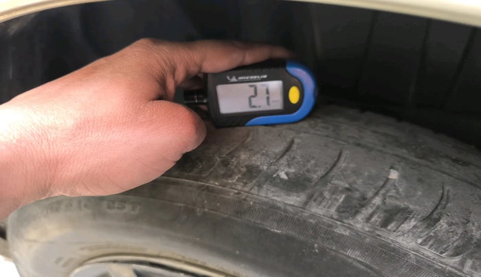 2019 Maruti Dzire LXI, Petrol, Manual, 54,492 km, tyre