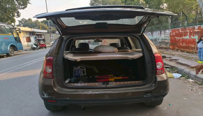 2015 Renault Duster 85 PS RXE DIESEL, Diesel, Manual, 96,595 km, tyre