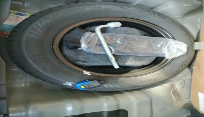 2024 Hyundai GRAND I10 NIOS SPORTZ 1.2 KAPPA VTVT, Petrol, Manual, 18,985 km, tyre