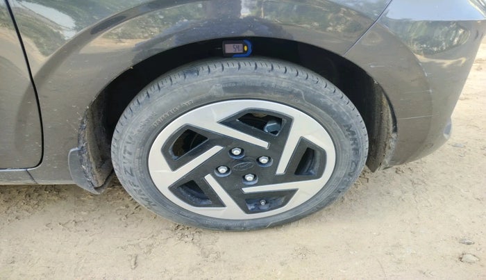 2024 Hyundai GRAND I10 NIOS SPORTZ 1.2 KAPPA VTVT, Petrol, Manual, 18,985 km, tyre