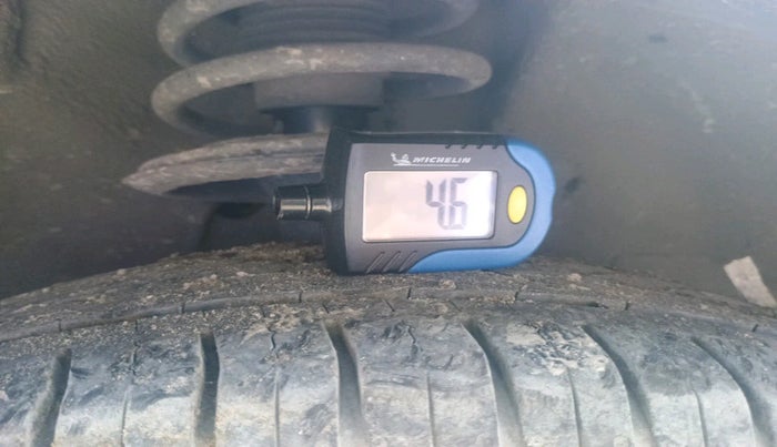 2010 Maruti Ritz VXI, Petrol, Manual, 10,759 km, tyre