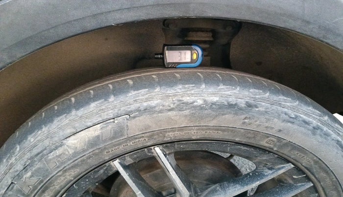 2018 Hyundai Creta E PLUS 1.6 PETROL, Petrol, Manual, 44,547 km, tyre