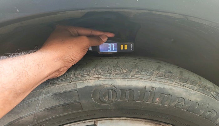 2012 Mahindra XUV500 W8, Diesel, Manual, 2,05,206 km, tyre