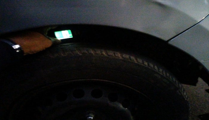 2019 Hyundai Xcent S 1.2, Petrol, Manual, 1,00,573 km, tyre