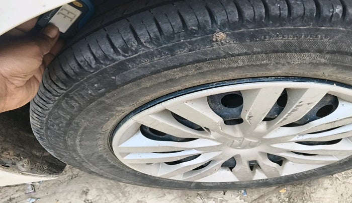 2020 Maruti Dzire VXI, Petrol, Manual, 49,103 km, tyre