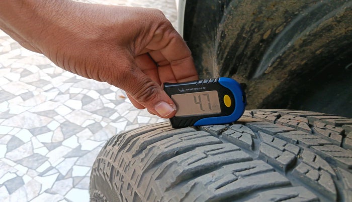 2016 Renault Duster 110 PS RXZ 4X2 AMT DIESEL, Diesel, Automatic, 1,20,054 km, tyre