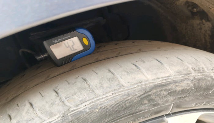 2018 Tata TIGOR XZ PETROL, Petrol, Manual, 81,810 km, tyre