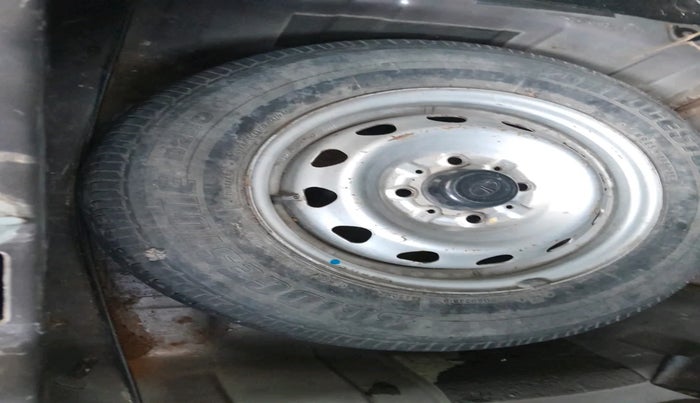 2018 Tata Tiago XE PETROL, Petrol, Manual, 51,078 km, tyre