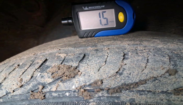 2011 Hyundai i20 MAGNA 1.2, Petrol, Manual, 66,949 km, tyre