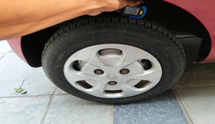 2017 Tata Nano TWIST XTA, Petrol, Automatic, 17,018 km, tyre