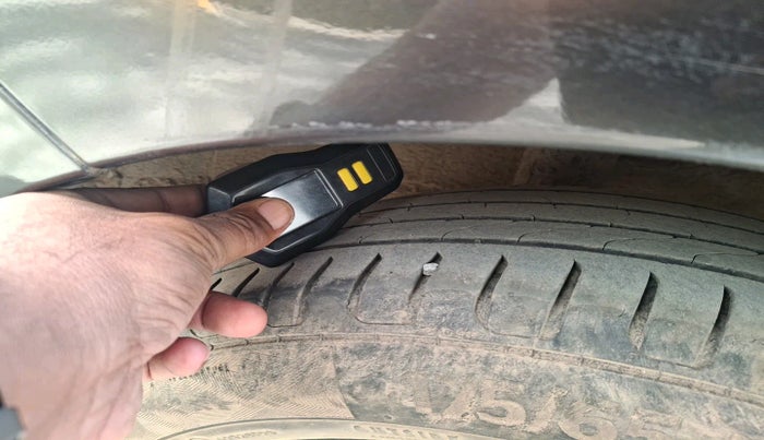 2018 Honda Amaze 1.2L I-VTEC VX, Petrol, Manual, 81,179 km, tyre